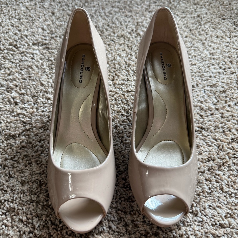 Bandolino Women's Patent Peep Toe Heels - Light Beige